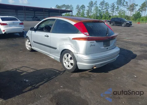 2001 Ford Focus Zx3 из США, поврежденный, VIN 3FAFP313X1R117916